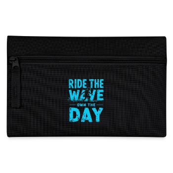 Surfer Ride the Wave – Own the Day Spruch - Federtasche - Schwarz - Vorne