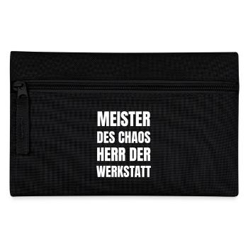 Meister des Chaos, Herr der Werkstatt. - Federtasche - Schwarz - Vorne