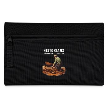 HISTORIANS THE PAST CALLS... AND I GO - Pencil Case - black - Front