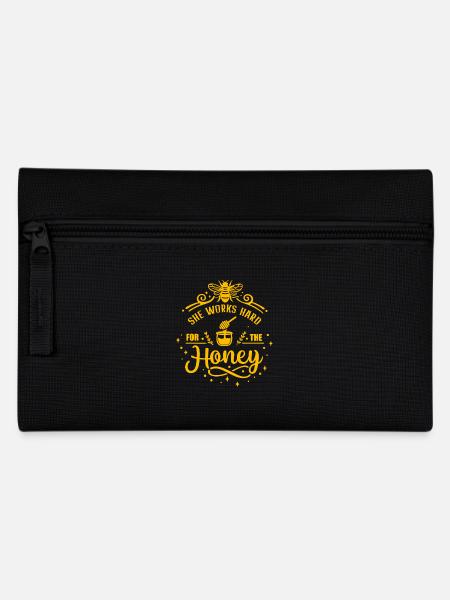 She works hard for the Honey funny Work Quotes - Federtasche - Schwarz