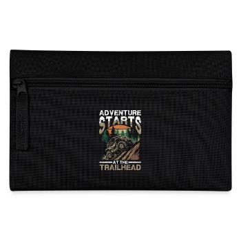 Abenteuer Beginnt Am Trailhead Offroad - Federtasche - Schwarz - Vorne