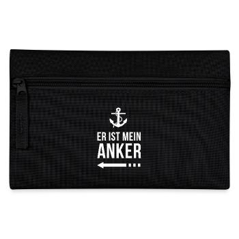 Er ist mein Anker | Partnershirt | Ehefrau | Ehe - Federtasche - Schwarz - Vorne