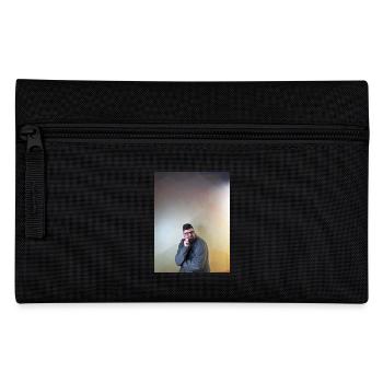 Tom Erik Risanger - Federtasche - Schwarz - Vorne