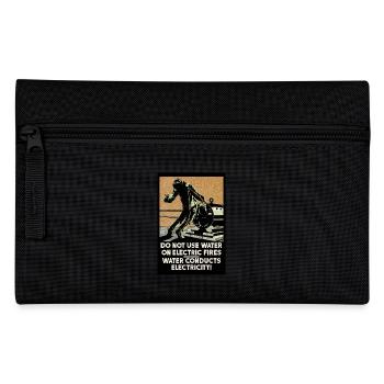 Conseils soviétiques en matière de santé et de sécurité - N° 1. (Feu) - Trousse - noir - Devant