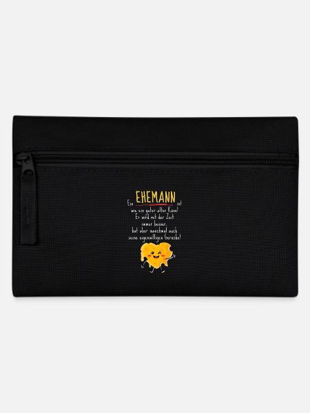 Ein Ehemann ist wie ein Käse! Lustiger Spruch - Federtasche - Schwarz