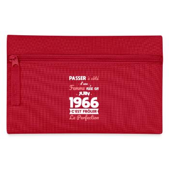 Anniversaire 60 ans - Née en Juin 1966 - Trousse - rouge - Devant