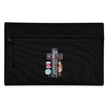 All I Need Today Is A Little Bit Of Quilting Quilt - Pencil Case - black - Front