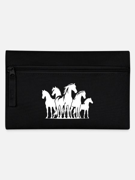 Knuffige Pferdebande Pferde auf dem Reitplatz - Federtasche - Schwarz