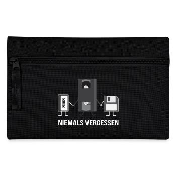 90er T-Shirt 2018 - Neunziger Motiv Retro - Federtasche - Schwarz - Vorne
