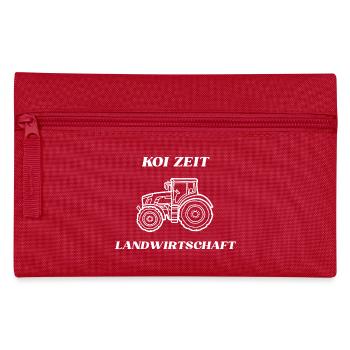 Koi Zeit Landwirtschaft - Traktor mit Spruch - Federtasche - Rot - Vorne