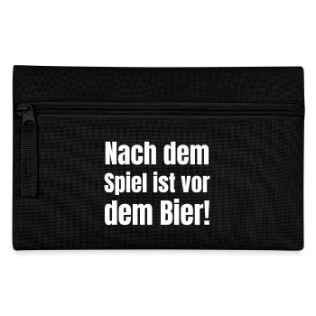 Nach dem Spiel ist vor dem Bier! - Federtasche - Schwarz - Vorne