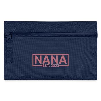 Nana Est. 2023, Oma To Be, Schwangerschaft enthüllen - Federtasche - Navy - Vorne