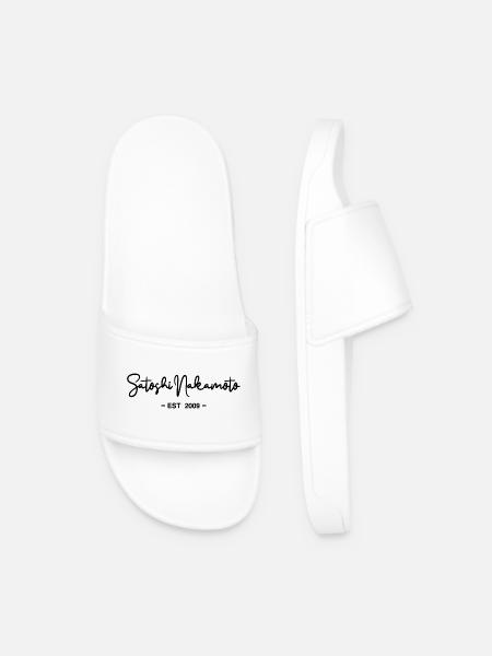 Satoshi Nakamoto Bitcoin Blockchain 2009 - Men’s Pool Sliders - white