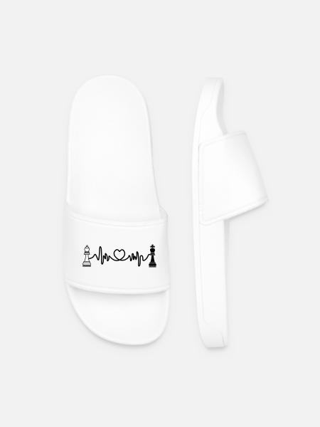 Chess cardio king and queen - Men’s Pool Sliders - white