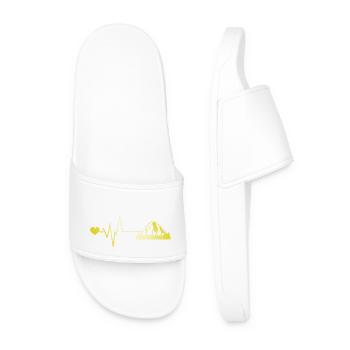 Mountains Pulse Heart - Men’s Pool Sliders - white - Front