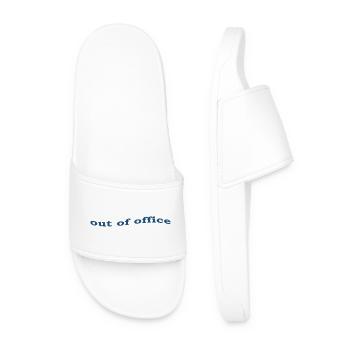 Out Of Office Funny Vacation Slogan - Men’s Pool Sliders - white - Front