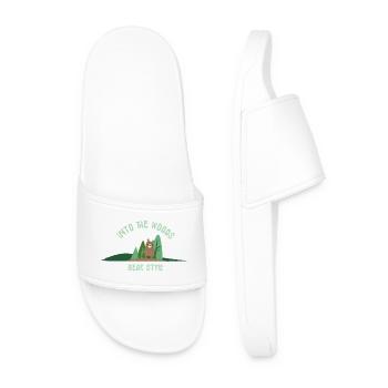 Bear style in the forest illustration - Men’s Pool Sliders - white - Front