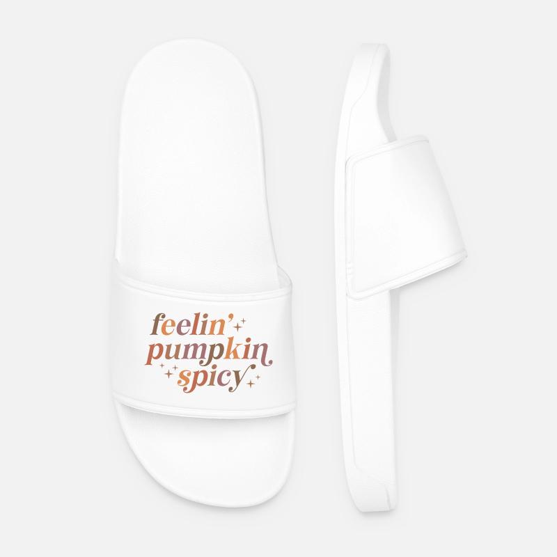 Feelin' Pumpkin Spicy Textdesign - Männer Badelatschen - Weiß