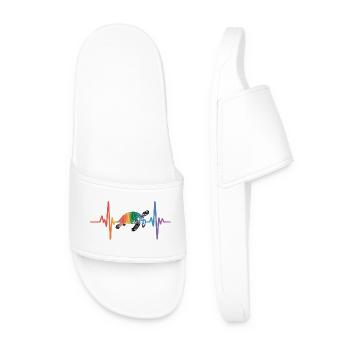 Colorful turtle in heartbeat design - Men’s Pool Sliders - white - Front