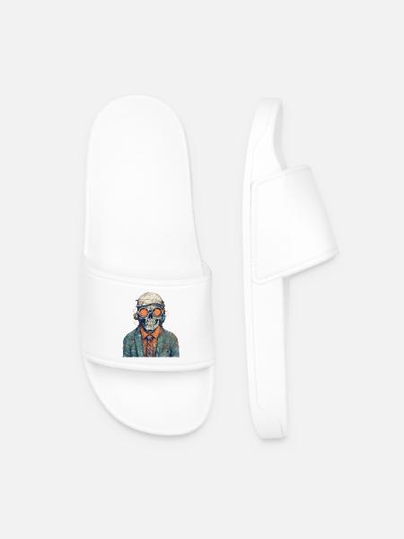 Cool skeleton portrait with sunglasses, cap - Men’s Pool Sliders - white