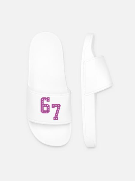 6 7 – Trendiges, minimalistisches Textdesign, - Männer Badelatschen - Weiß