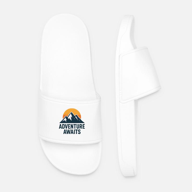 Adventure Awaits – Minimalist Mountains - Men’s Pool Sliders - white