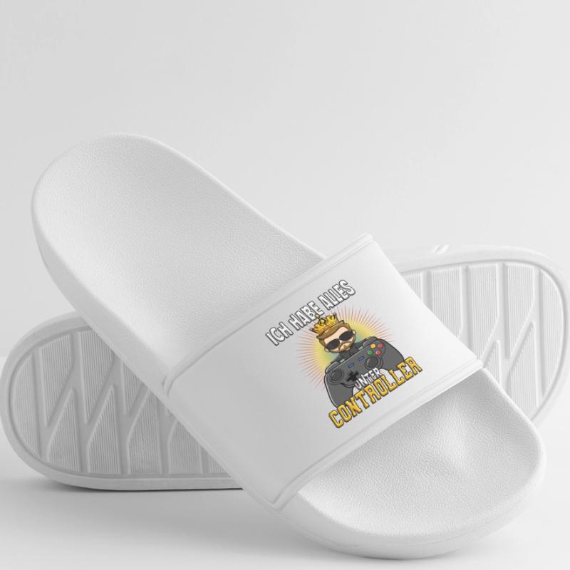 I've got everything under controller - König zockt Men’s Pool Sliders