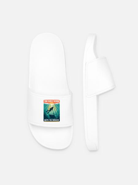 Early diver finds wreck | Diving - Men’s Pool Sliders - white