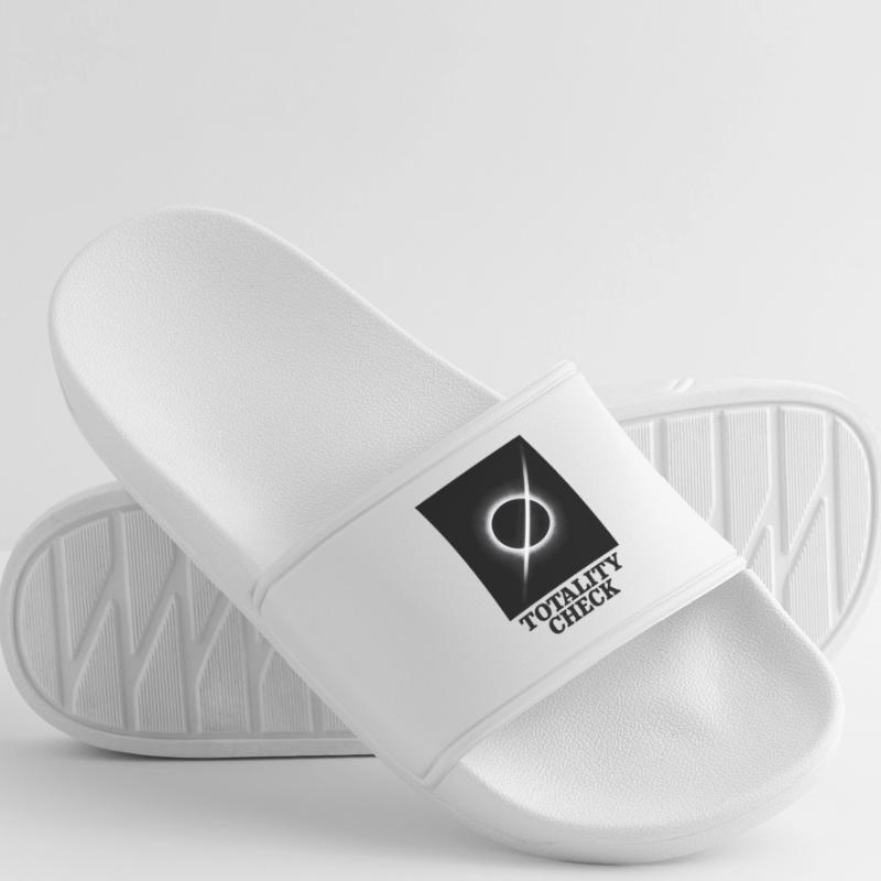 Totality checked | Eclipse Men’s Pool Sliders
