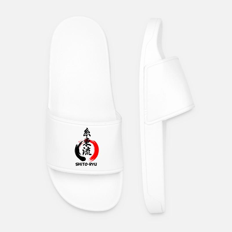Enso zencirkel med Shito ryu karateemblem i Yes - Badtofflor herr - vit