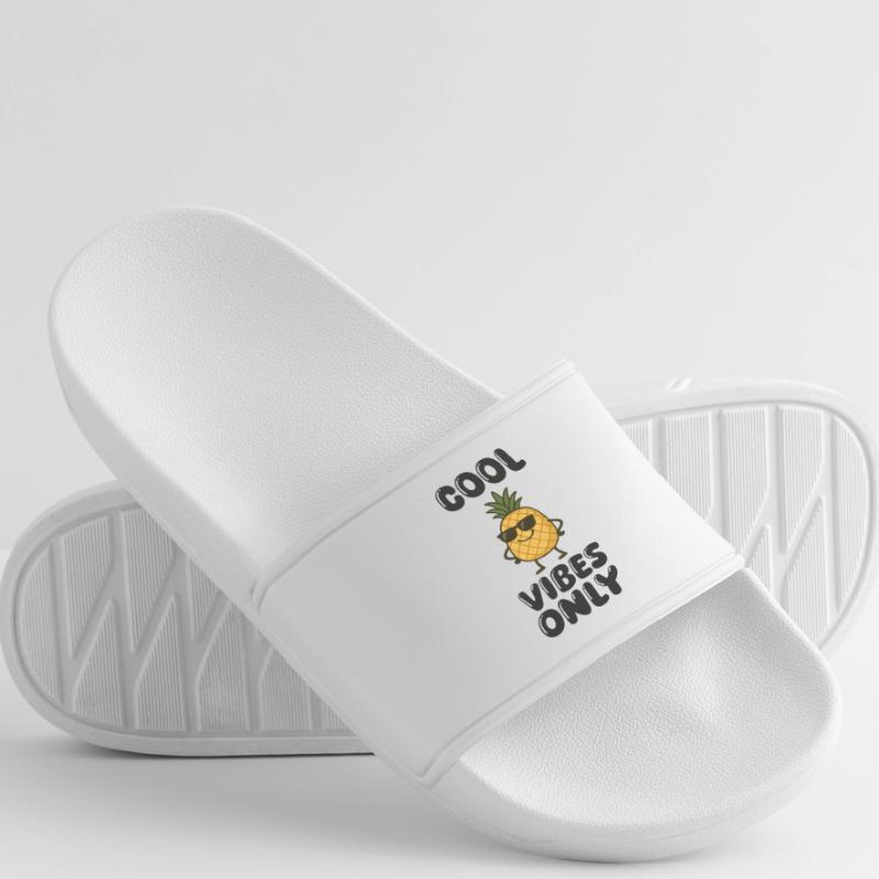 Pineapple Comic Men’s Pool Sliders