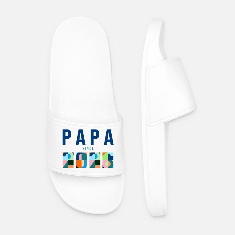 Papa since 2026 - Männer Badelatschen - Weiß