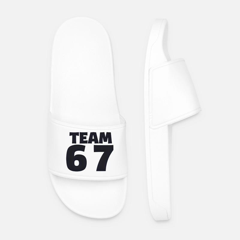 Team 6 7 - Männer Badelatschen - Weiß