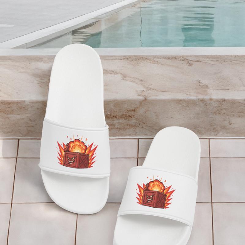 Exploding wooden box with a grim face Men’s Pool Sliders