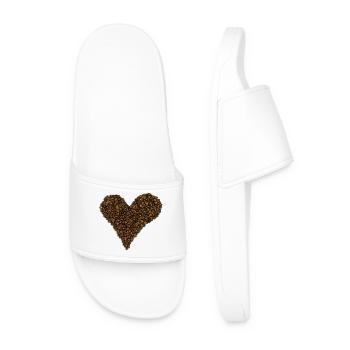 A heart made from coffee beans - Men’s Pool Sliders - white - Front