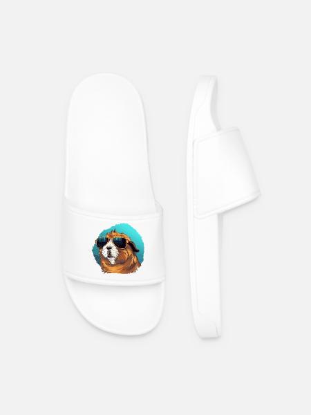 Casual guinea pig with sunglasses - Men’s Pool Sliders - white