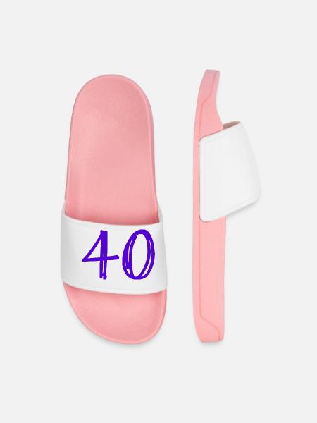 40 ÅR. 40 ÅRS JUBILÆUM. FØDSELSDAG 40 ÅR. 40 - Badesandaler til mænd - petal pink