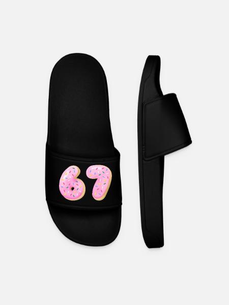 67 Six Seven Zahl 67 Meme Cream Donut - Männer Badelatschen - Schwarz