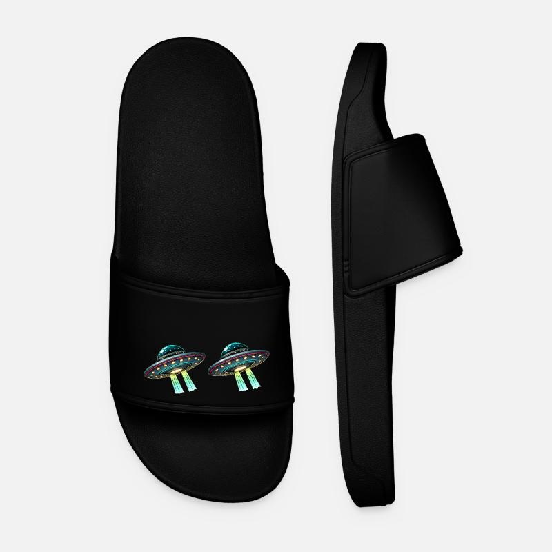 UFOS Saucer Comic - Men’s Pool Sliders - black