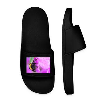Bee on the violet - Men’s Pool Sliders - black - Front