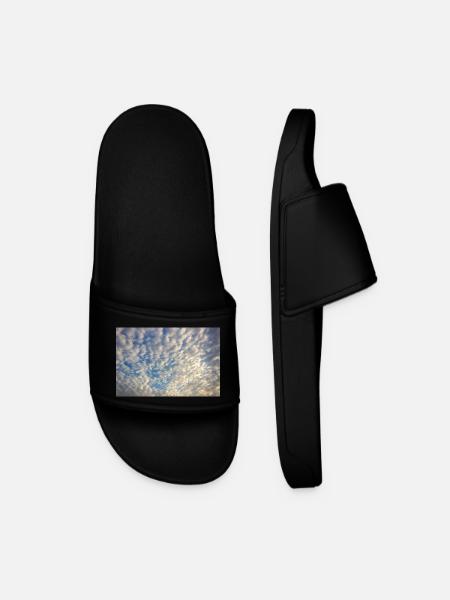 Sea of clouds - Men’s Pool Sliders - black