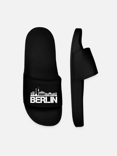 Berlin Skyline - Men’s Pool Sliders - black