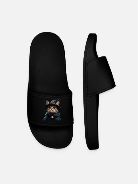 Funny kitten as a magician - Men’s Pool Sliders - black