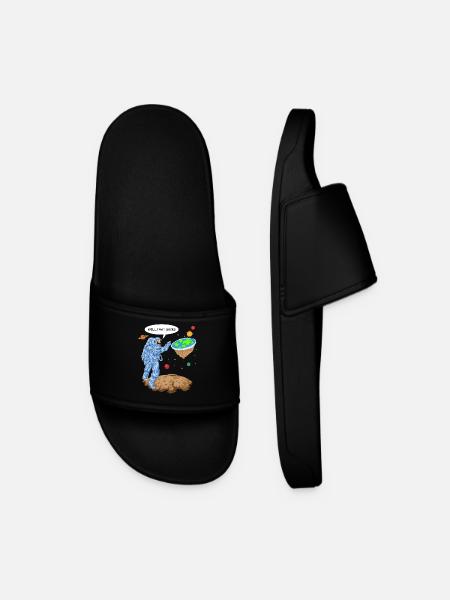 Flat Earth Astronaut Shirt - Men’s Pool Sliders - black