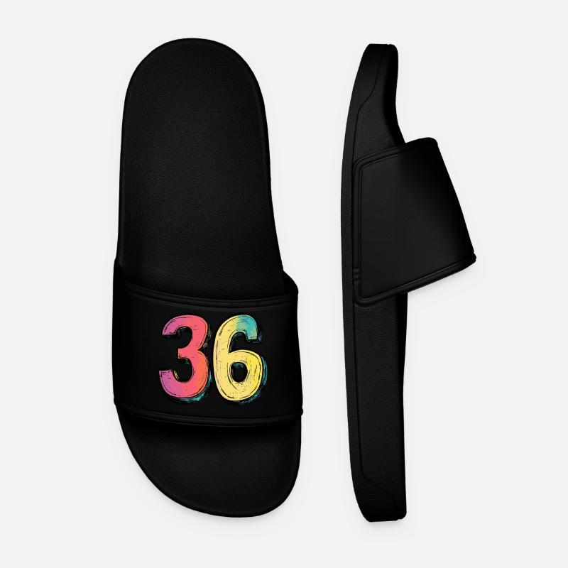 36 Number Comic - Men’s Pool Sliders - black