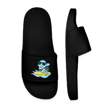 Tortue mignonne avec des lunettes de soleil sur une planche de surf - Claquettes Homme - noir - Devant