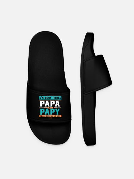 Ich habe zwei Titel: Papa und Opa Geschenkidee - Männer Badelatschen - Schwarz