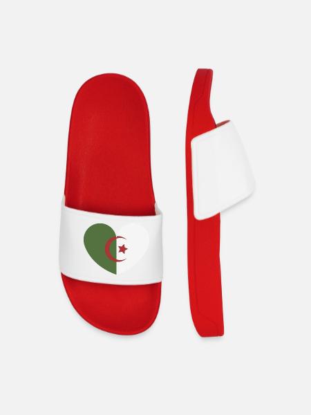 Algeria heart flag - Men’s Pool Sliders - red