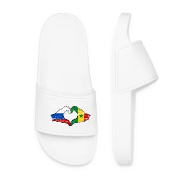 Russie Sénégal Drapeau Mains Coeur Forme Utilisé - Claquettes Femme - blanc - Devant