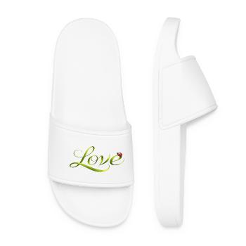 Love font made of blade of grass with ladybug - Women’s Pool Sliders - white - Front